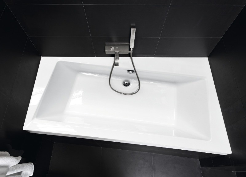 BESCO Infinity wanna asymetryczna prawa 150x90 biały WAI-150-NP