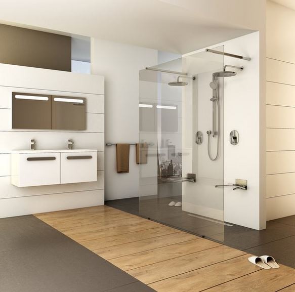 Ravak Walk-in Free ścianka wolnostojąca 140 cm srebrny połysk przeźroczyste Anti-Calc GW9FM0C00Z1