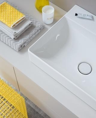 Duravit DuraSquare umywalka stawiana na blat bez otworu na baterię 60 cm biała 2354600070