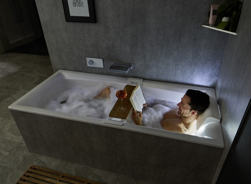 Riho Still Square LED wanna prostokątna prawa 170x75 z oświetleniem LED, zagłówkiem i syfonem akryl BR0200500K00130