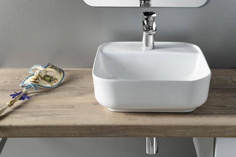 Sapho Molveno Umywalka kwadratowa nablatowa/stawiana na blat ceramiczna 39x39 cm biały AR453