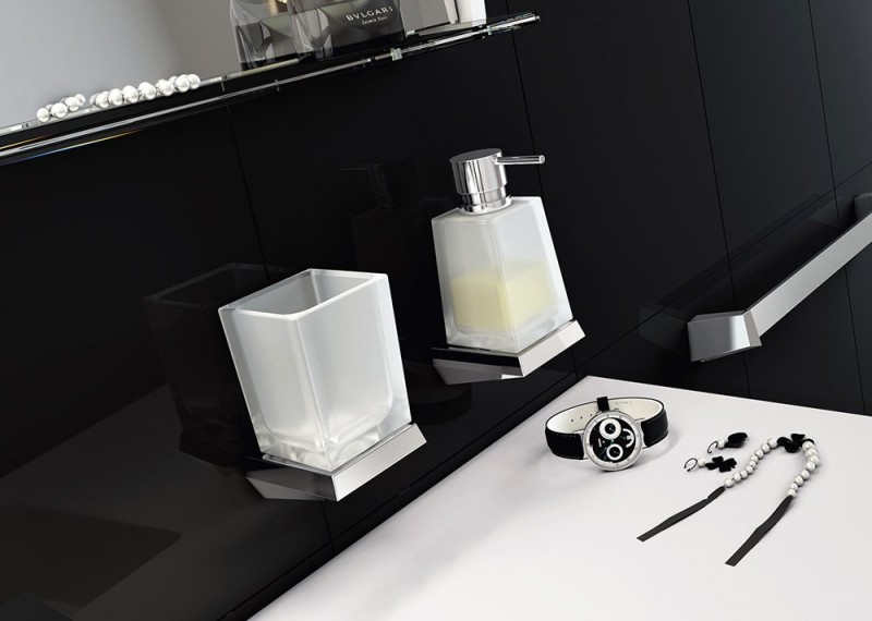 Sapho Soul dozownik mydła wiszący 350 ml chrom szkło mleczne 161836