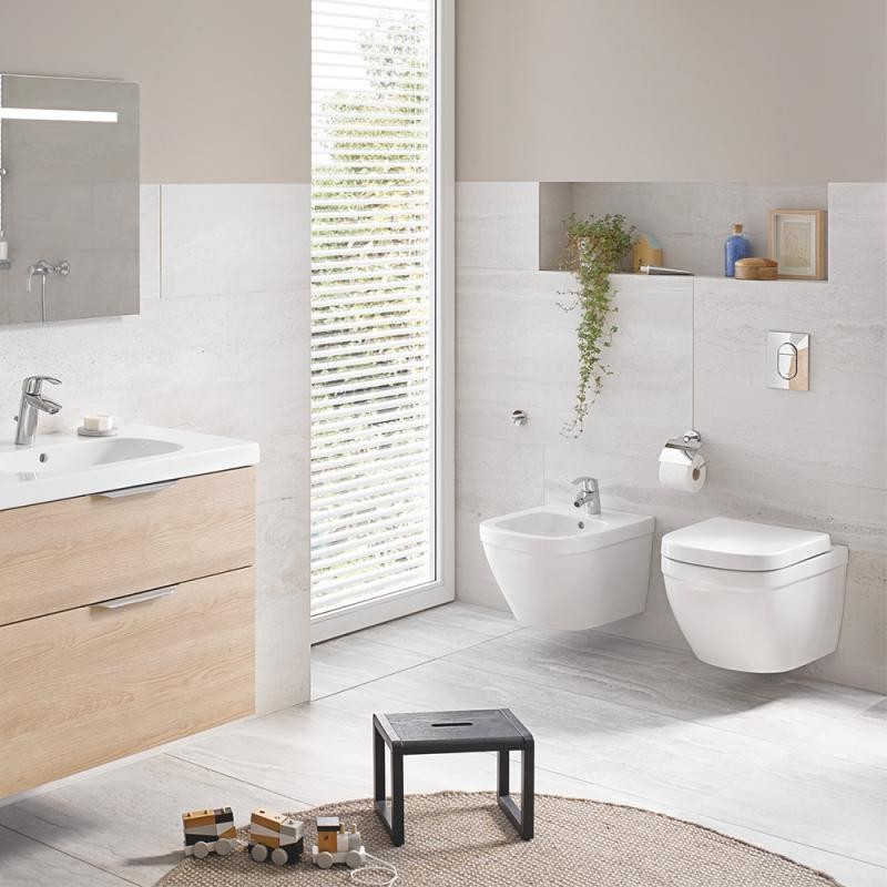 Grohe Euro Ceramic miska WC wisząca 54x37,5 cm biel alpejska 39538000