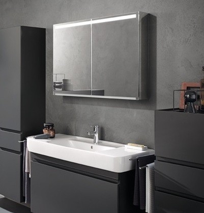 Geberit Option szafka wisząca z lustrem i z oświetleniem 90x15 cm 500.583.00.1