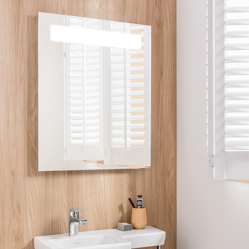 Villeroy&Boch More to see 14 lustro z oświetleniem LED 60 x 75 cm A4296000