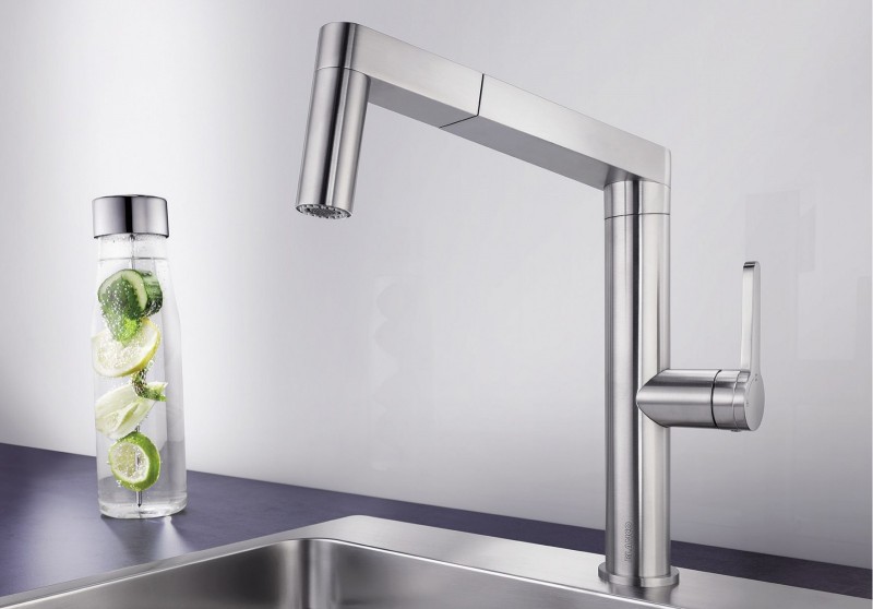 Blanco Panera-S bateria zlewozmywakowa z wyciąganą wylewką i przełącznikiem strumienia wody stal sczotkowana 521547