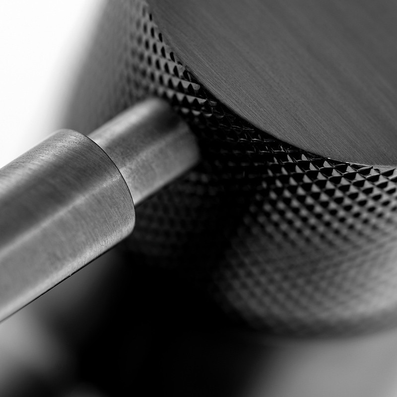 Vado Knurled Accents bateria umywalkowa podtynkowa czarny szczotkowany IND-ORI209SA-BLKK