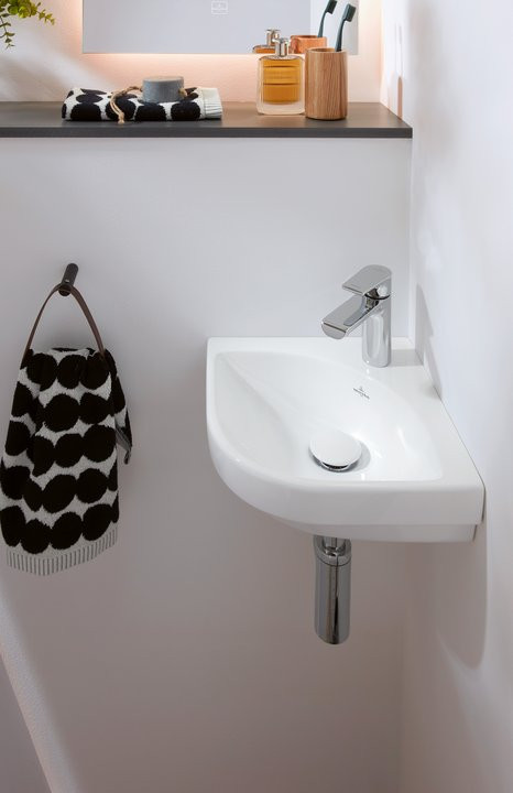 Villeroy&Boch Subway 3.0 umywalka mała narożna 32x32 cm Weiss Alpin 43714601