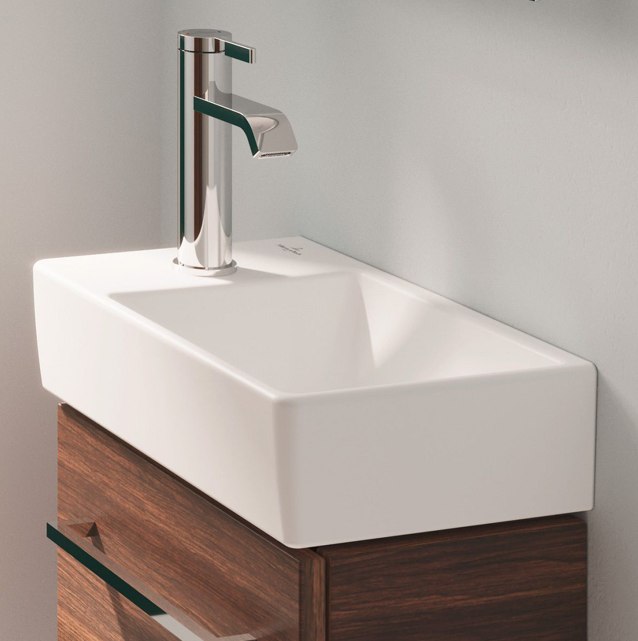 Villeroy&Boch Avento umywalka mała 36x22 cm biały Weiss Alpin CeramicPlus 43003RR1