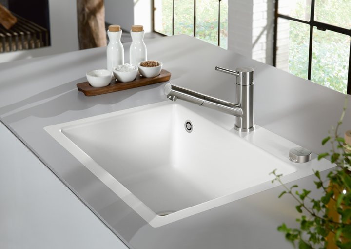 Villeroy&Boch Como Shower bateria kuchenna z wyciąganą wylewką stal szczotkowana 925200LC