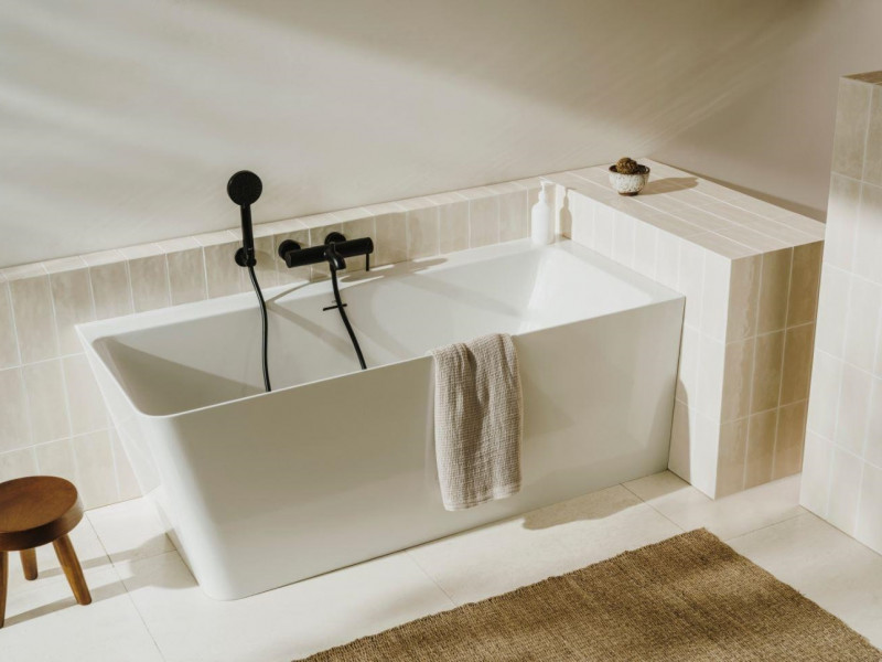 Roca Ona wanna wolnostojąca przyścienna prawa 160x70 kompozyt Stonex biały A248638000