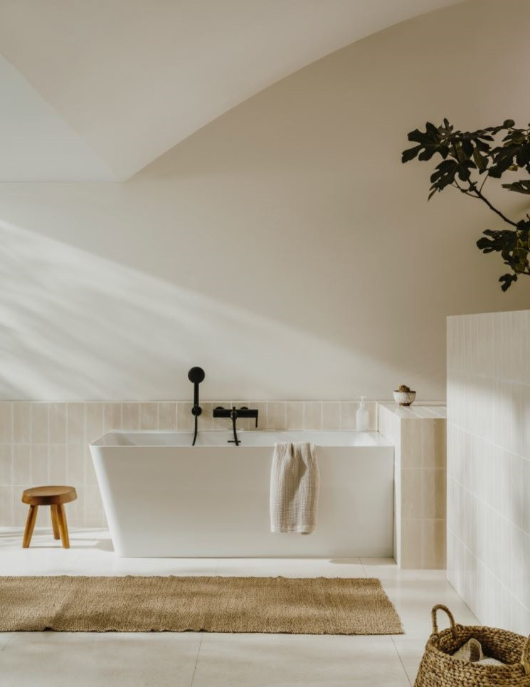 Roca Ona wanna wolnostojąca przyścienna prawa 160x70 kompozyt Stonex biały A248638000