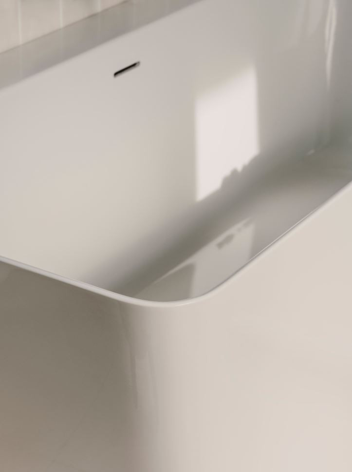 Roca Ona wanna wolnostojąca przyścienna lewa 160x70 kompozyt Stonex biały A248629000