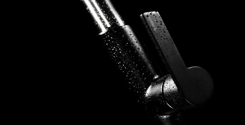 Deante Silia bateria zlewozmywakowa z wyciąganą wylewką stal/czarny BQSB730