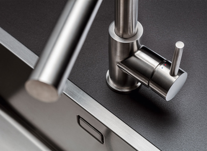 Falmec Pure Steel Corner bateria zlewozmywakowa z wyciąganą wylewką inox MPSC.00#SSF