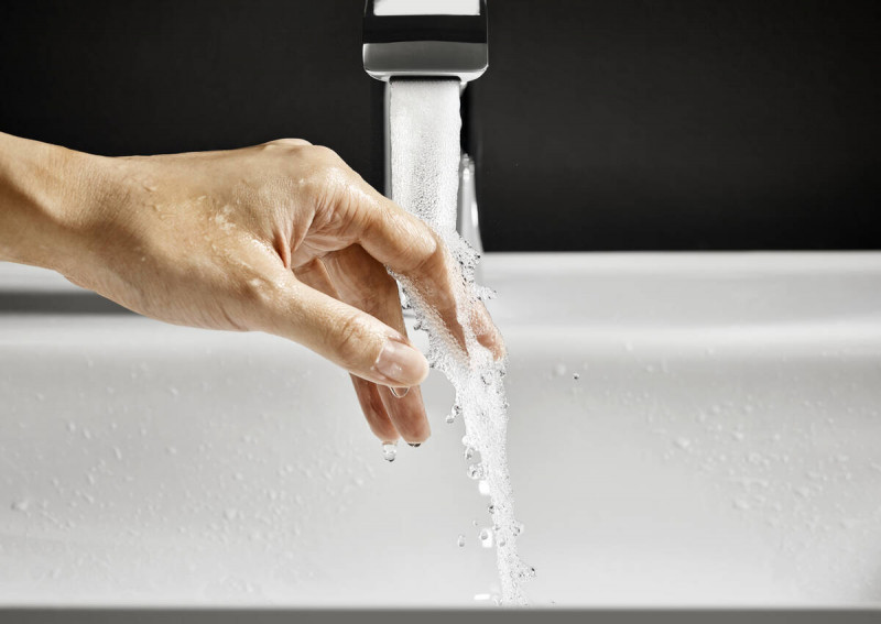 Hansgrohe Vivenis bateria umywalkowa 210 z korkiem chrom połysk 75030000