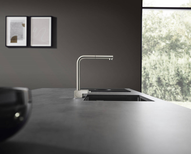 Hansgrohe Aquno Select M81 bateria kuchenna 250 z wyciąganą wylewką 2jet sBox stal szlachetna 73830800