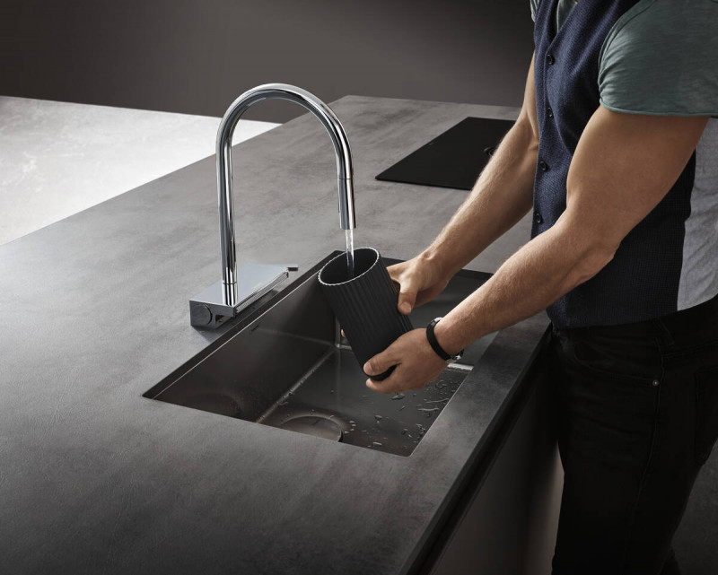 Hansgrohe Aquno Select M81 bateria kuchenna 170 z wyciąganą wylewką 3jet sBox chrom 73831000