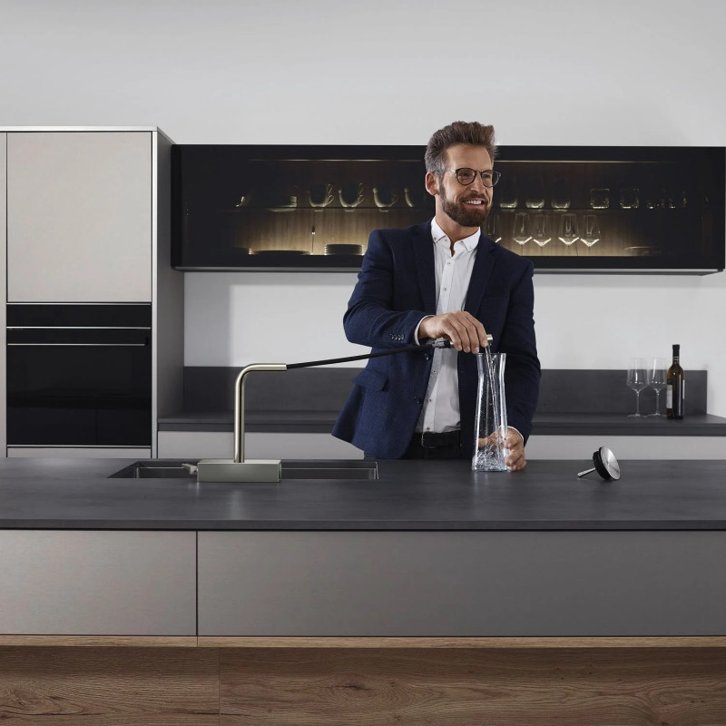 Hansgrohe Aquno Select M81 bateria kuchenna 250 z wyciąganą wylewką 2jet sBox stal szlachetna 73830800