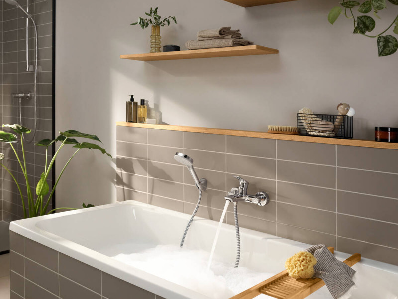 Hansgrohe Rebris E bateria wannowa ścienna chrom połysk 72450000