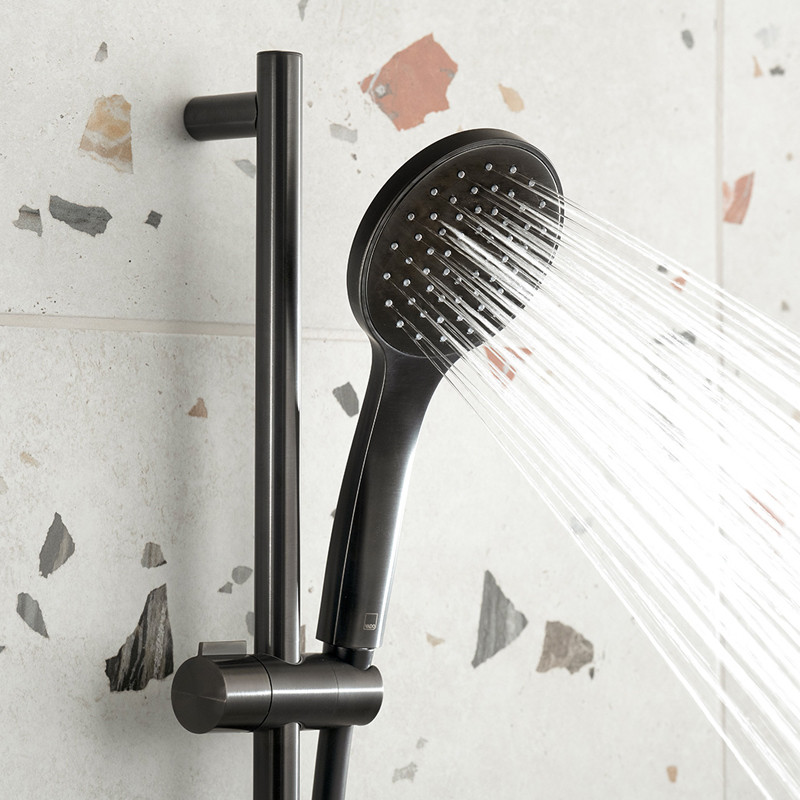 Vado Zoo Individual zestaw prysznicowy z drążkiem 0,9m czarny szczotkowany IND-SFSRK/RO-ATM-BLK