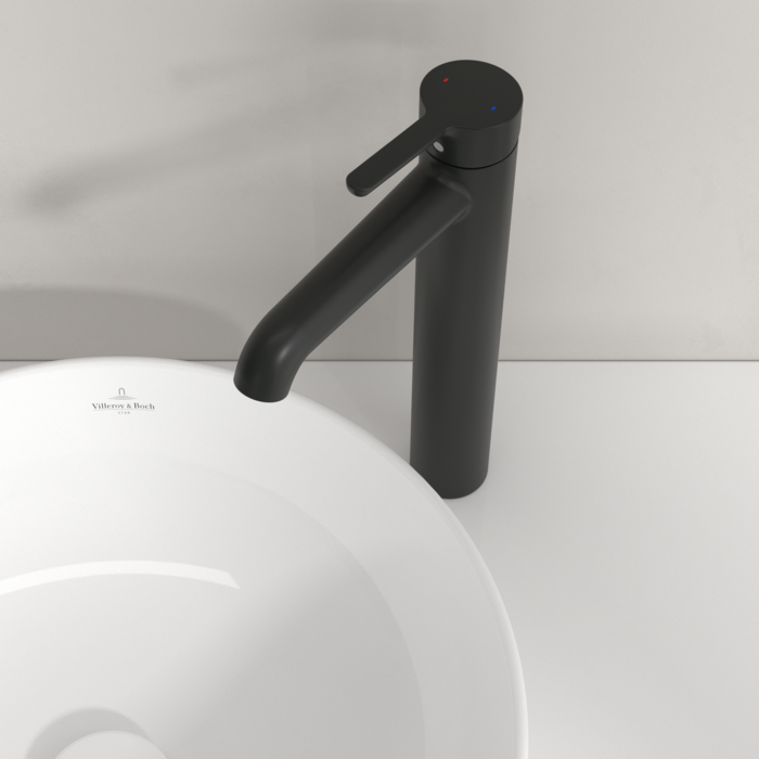 Villeroy&Boch Skyla bateria umywalkowa wysoka bez korka czarny mat TVW116003000K5