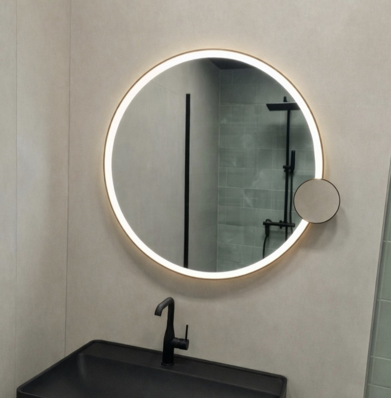 Kraft Movi LUX BLACK Lustro podświetlane okrągłe koło fi 80 cm z dodatkowym lusterkiem powiększającym 3X do makijażu, LED SMD 24 V barwa ciepła 3000K rama czarny mat 15.57.23C.80