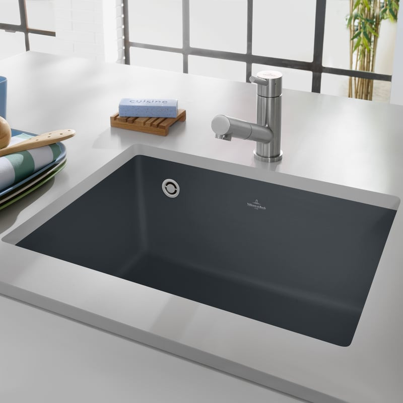 Villeroy&Boch Subway 60SU zlewozmywak ceramiczny 1 komora podwieszana Pure Black CeramicPlus 331001R7